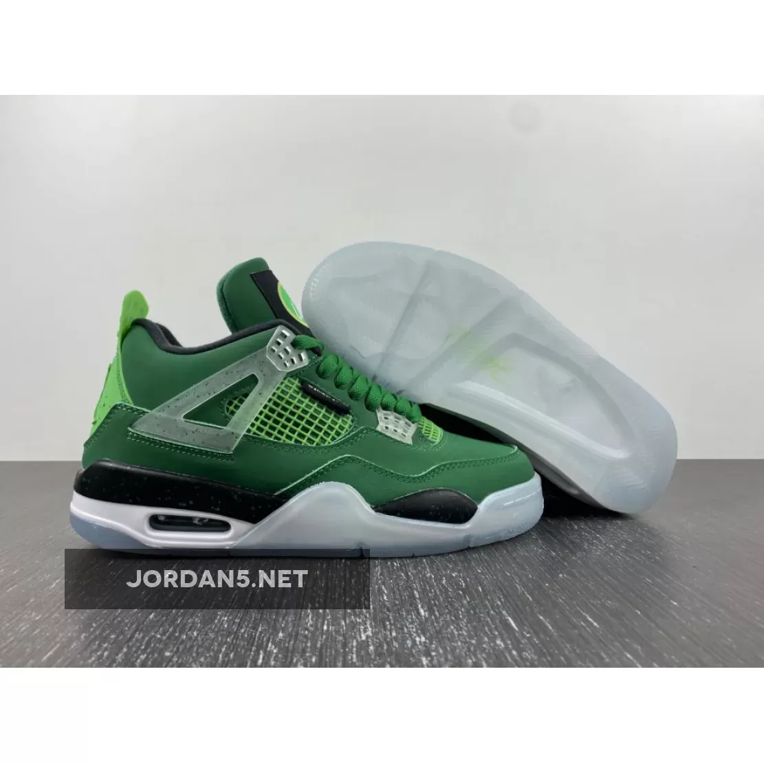 Jordan 4 Green / Air Jordan 4 'Wahlburgers' PE AJ4A61426-LN4