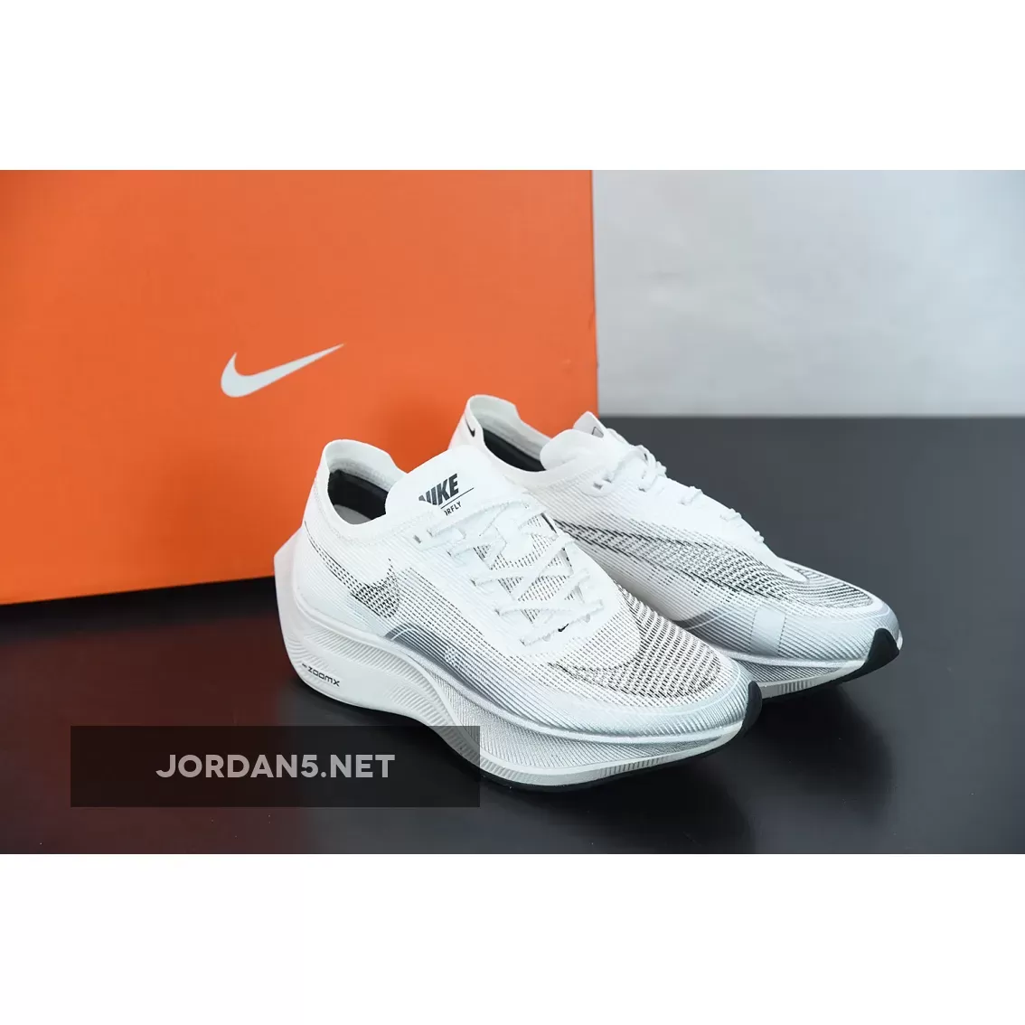 Nike ZoomX VaporFly NEXT% 2 White Silver